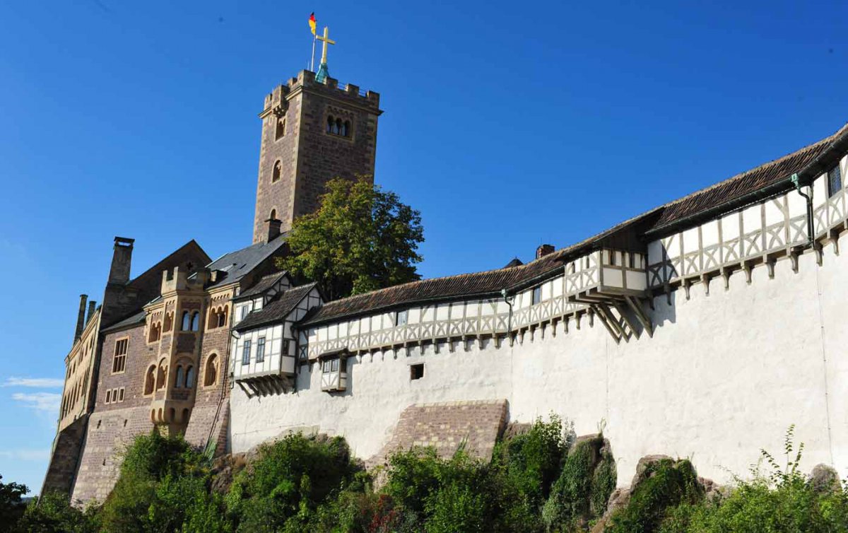 Einen Programmschwerpunkt widmet der ORF den Evangelischen rund um den Reformationstag am 31. Oktober. Im Bild: die Wartburg, auf der Martin Luther die Bibel übersetzte. Foto: epd/M. Uschmann