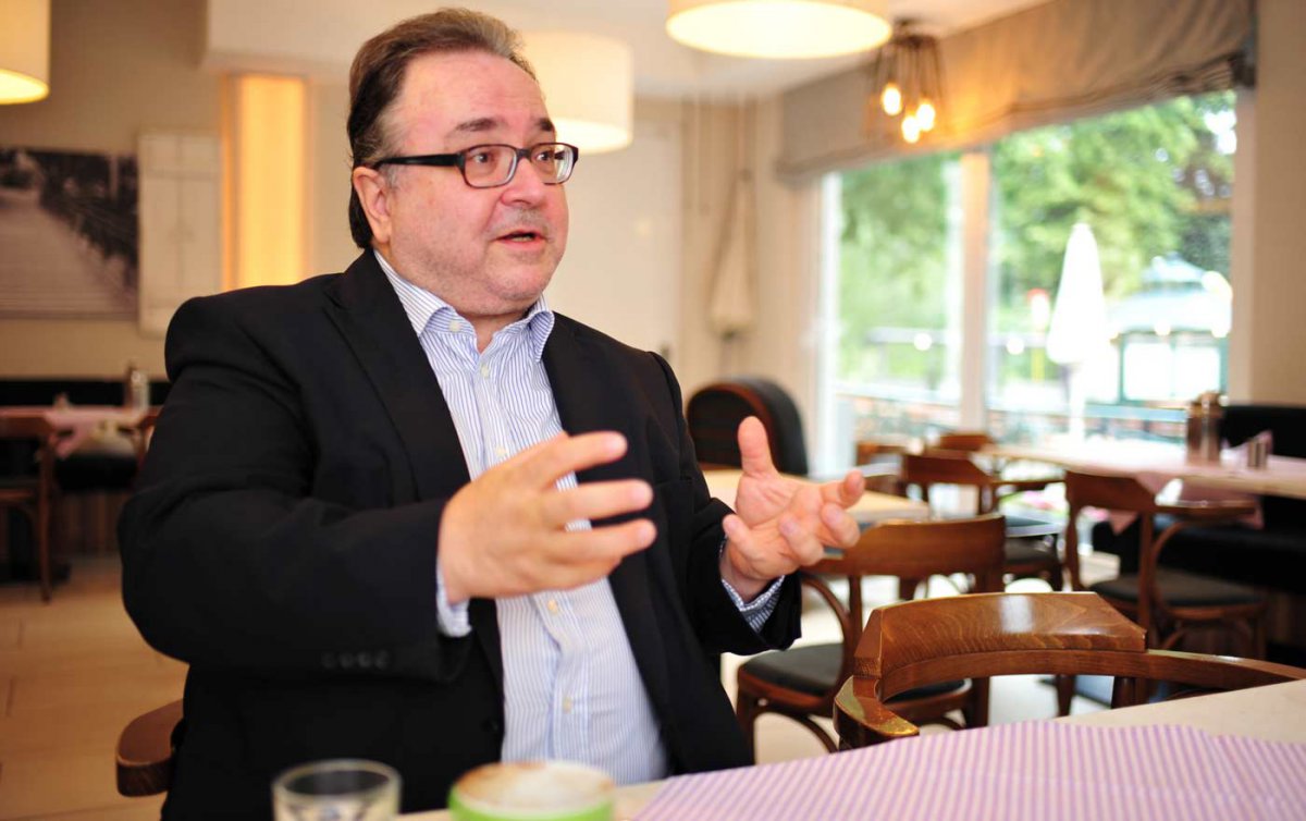 &quot;Im Gespräch&quot; im Theater in der Josefstadt: der frühere Diakonie-Direktor Michael Chalupka. Foto: epd/Uschmann