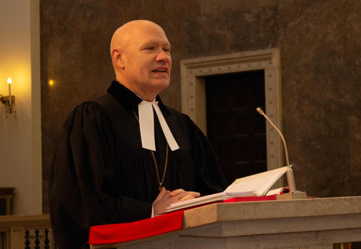 Das „Sozialwort“ verdeutliche die Anforderungen an die Christinnen und Christen zur Besinnung und zu sozialen Taten, betonte Superintendent Matthias Geist in seiner Gastpredigt in der Pfarre Breitenfeld. (Foto: Pfarre Breitenfeld)