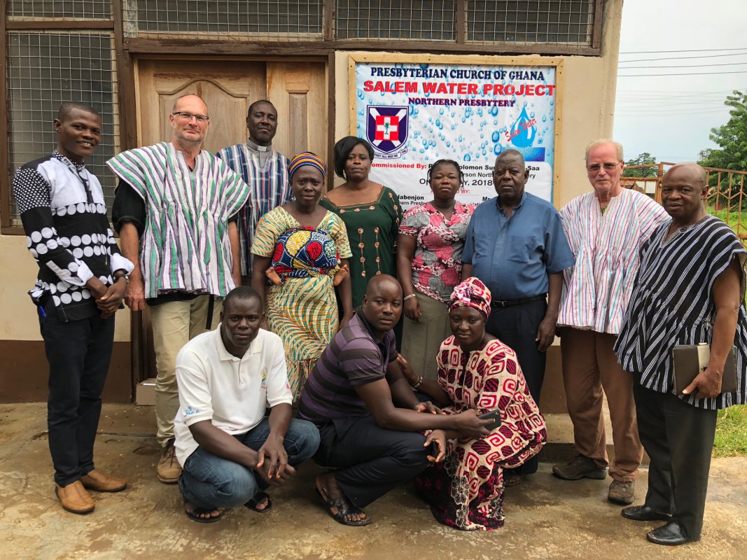 Team des Wasserprojektes in Yendi mit Rev. Dr. S Sule Saa und Dan Kolbilla